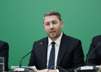 «Η σιωπή είναι συνενοχή» – Ανοιχτή επιστολή Ανδρουλάκη σε υπουργούς και δημόσιους αξιωματούχους που υπήρξαν στόχοι των υποκλοπών και του Predator