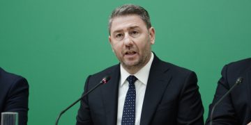 «Η σιωπή είναι συνενοχή» – Ανοιχτή επιστολή Ανδρουλάκη σε υπουργούς και δημόσιους αξιωματούχους που υπήρξαν στόχοι των υποκλοπών και του Predator