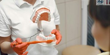 Πρόγραμμα πρόληψης και προαγωγής της στοματικής υγείας στα νήπια των Βρεφονηπιακών Σταθμών του Δήμου Πειραιά