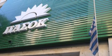 Στις κάλπες τα μέλη του ΠΑΣΟΚ – Ξεκίνησε η «μάχη» των συσχετισμών για το συνέδριο
