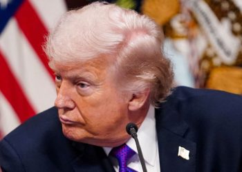 Τραμπ στους Φρουρούς της Επανάστασης: «Παραδοθείτε ή θα πεθάνετε όλοι»