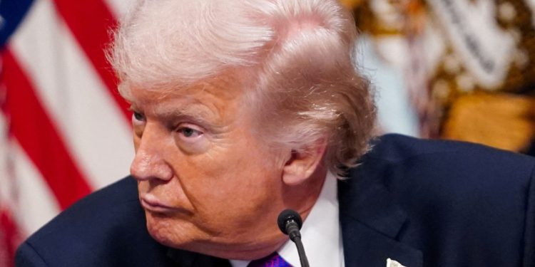 Τραμπ στους Φρουρούς της Επανάστασης: «Παραδοθείτε ή θα πεθάνετε όλοι»