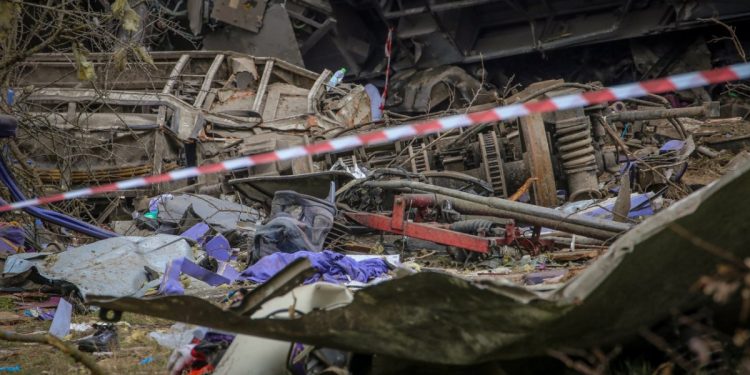 Τρία χρόνια μετά την τραγωδία ο Μητσοτάκης καλεί ακόμη την Πολιτεία «να διορθώσει γρήγορα κενά και λάθη»