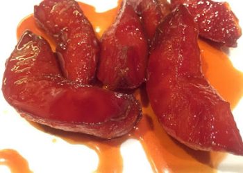 Γλυκό κυδώνι στον Φούρνο