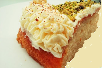 Εκμέκ Πολίτικ