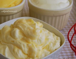 ΚΡΕΜΑ ΝΤΙΠΛΟΜΑΤ  ( Γλυκό)