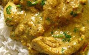 Κοτόπουλο με σάλτσα από καρύδια