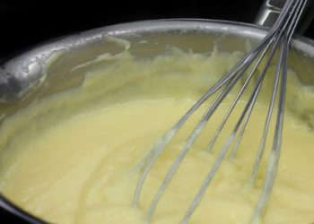 Κρέμα Ζαχαροπλαστικής ( Αλευρόκρεμα)