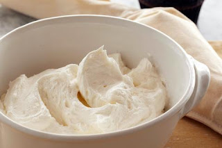 Κρέμα Βουτύρου Λευκή ( Γλυκό)