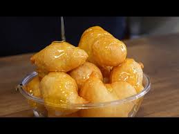 Λουκουμάδες με δύο υλικά