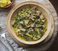 Η παραδοσιακή μαγειρίτσα για το βράδυ της Ανάστασης