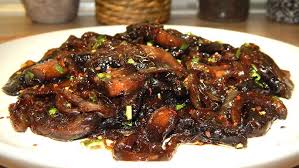 Αρωματικά Μανιτάρια Σοτέ με Καραμελωμένα Κρεμμύδια