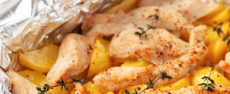 Κοτόπουλο με πατάτες στην κατσαρόλα