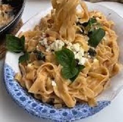 Ταλιατέλες με μεσογειακή γεύση