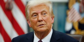 Λευκός Οίκος: Ο Τραμπ είναι έτοιμος να εξαπολύσει την κόλαση – Το Ιράν πρέπει να αποδεχθεί ότι έχει ηττηθεί