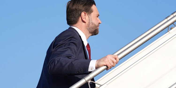 Σταμάτησαν οι διαπραγματεύσεις – Αποχώρησε ο Βανς από το Ισλαμαμπάντ – «Κάναμε την τελευταία μας προσφορά»