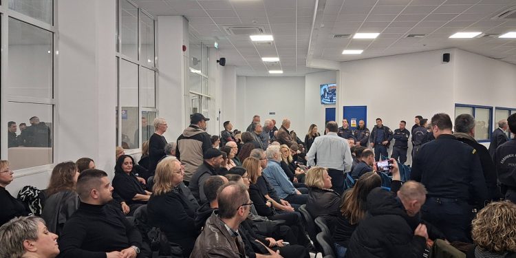 Ηλιόπουλος για τη δίκη: Η ψεύτικη εικόνα της κυβέρνησης