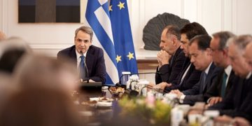 Αυτή δεν είναι κυβέρνηση. Είναι πινάκιο δικαστηρίου