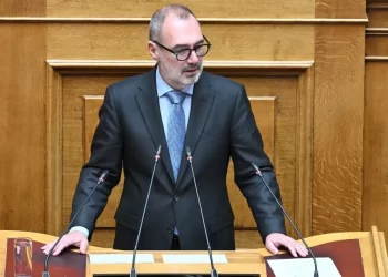 Κατσανιώτης για Λαζαρίδη: Ο καθένας κρίνεται από τη δημόσια παρουσία και τον δημόσιο λόγο του – Τι είπε για Σαμαρά