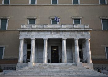 Με «δεδηλωμένη υποδίκων» και κύριο επιχείρημα δεν έχετε εναλλακτική κάνεις τη Δημοκρατία να μοιάζει φυλακή