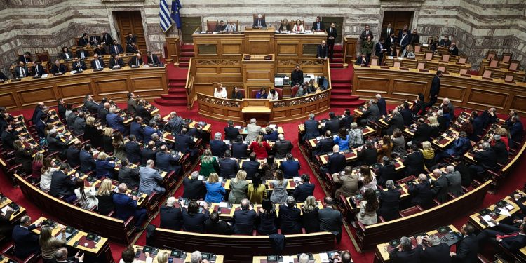 ΟΠΕΚΕΠΕ: Το «κατηγορώ» για τους 11 «γαλάζιους» βουλευτές