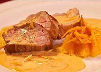 Χοιρινό ψαρονέφρι με σάλτσα πορτοκαλιού