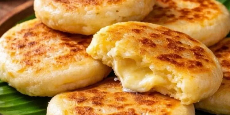 Arepas με τυρί & καλαμποκάλευρο