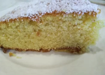 Κέικ με σιμιγδάλι 