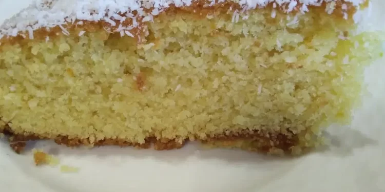 Κέικ με σιμιγδάλι 