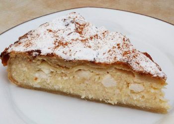 Γλυκιά  πίτα με φιδέ και μυζήθρα