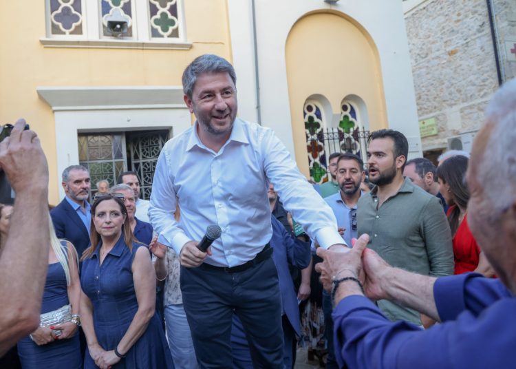 Μύδροι Ανδρουλάκη κατά Μητσοτάκη: Παρακράτος που αποφεύγει να λογοδοτήσει – Μας εκδικείται γιατί ξεσκεπάσαμε τις υποκλοπές