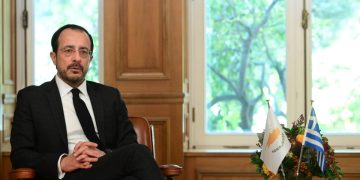 Κύπρος: Με μηδενικό συντελεστή ΦΠΑ σε προϊόντα και μείωση ΕΦΚ καυσίμων «απαντά» στην ενεργειακή κρίση