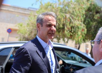 ΣΥΡΙΖΑ: Ας λύσει ο Μητσοτάκης τα σημερινά σοβαρά προβλήματα και τη διαφθορά και μετά μιλά για την Ελλάδα του 2030