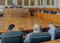Παρεμπόριο, κυκλοφοριακό και προστασία δημόσιου χώρου στο επίκεντρο της ευρείας σύσκεψης εργασίας στο Δημαρχείο Πειραιά