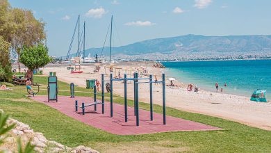 Νέα εποχή για την παραλία της Φρεαττύδας Σύγχρονες υποδομές, ασφάλεια και καλύτερες συνθήκες για τους λουόμενους