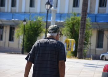 Τρέχουν να πάρουν σύνταξη 130.000 ασφαλισμένοι – Νέο ρεκόρ αιτήσεων στο επτάμηνο του 2026
