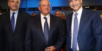 Αντώνης Σαμαράς: Η έμμεση στήριξη από Καραμανλή και το σήμα επιθέσεων από Μητσοτάκη