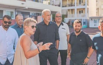 Αυτοψία του Δημάρχου Πειραιά Γιάννη Μώραλη σε σχολικές μονάδες ενόψει της νέας σχολικής χρονιάς