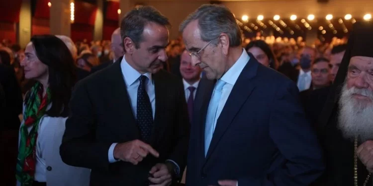 Τρικυμία στην κυβέρνηση από τις σαμαρικές παρεμβάσεις – Βαθαίνει ο πόλεμος στη «γαλάζια» παράταξη