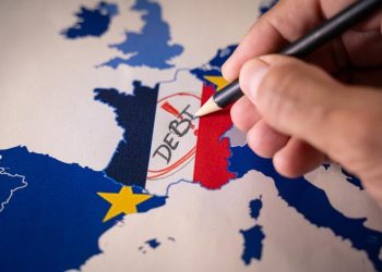 Γαλλία: Ανοίγει τον ασκό του Αιόλου – Η κρίση χρέους απειλεί να γίνει ευρωπαϊκή
