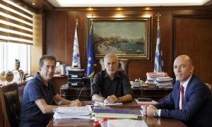 Συνάντηση του Δημάρχου Πειραιά Γιάννη Μώραλη με τον νέο Πρύτανη του Πανεπιστημίου Πειραιώς Δημοσθένη Κυριαζή